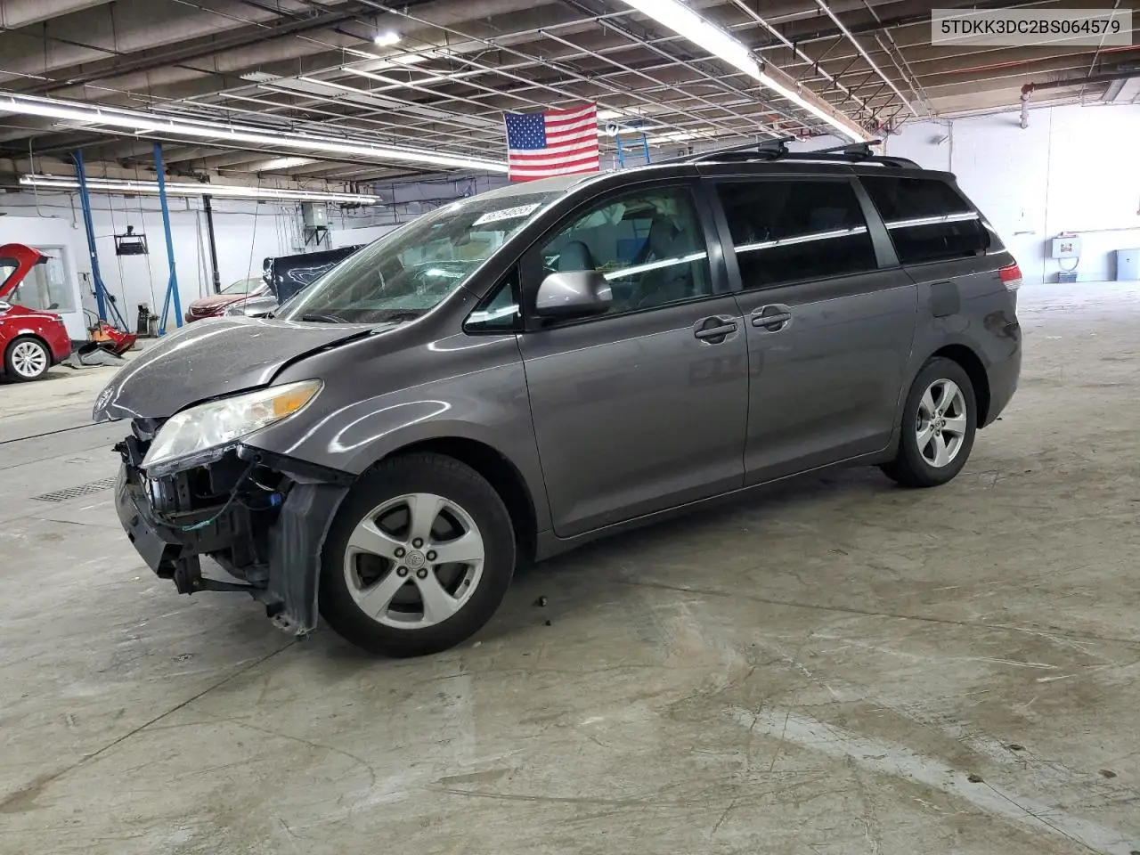 2011 Toyota Sienna Le VIN: 5TDKK3DC2BS064579 Lot: 56754655