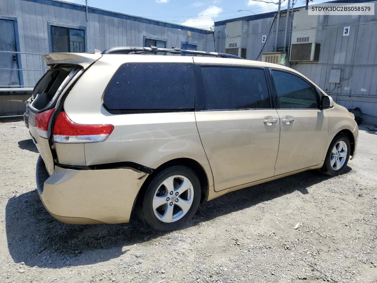 2011 Toyota Sienna Xle VIN: 5TDYK3DC2BS058579 Lot: 56764015