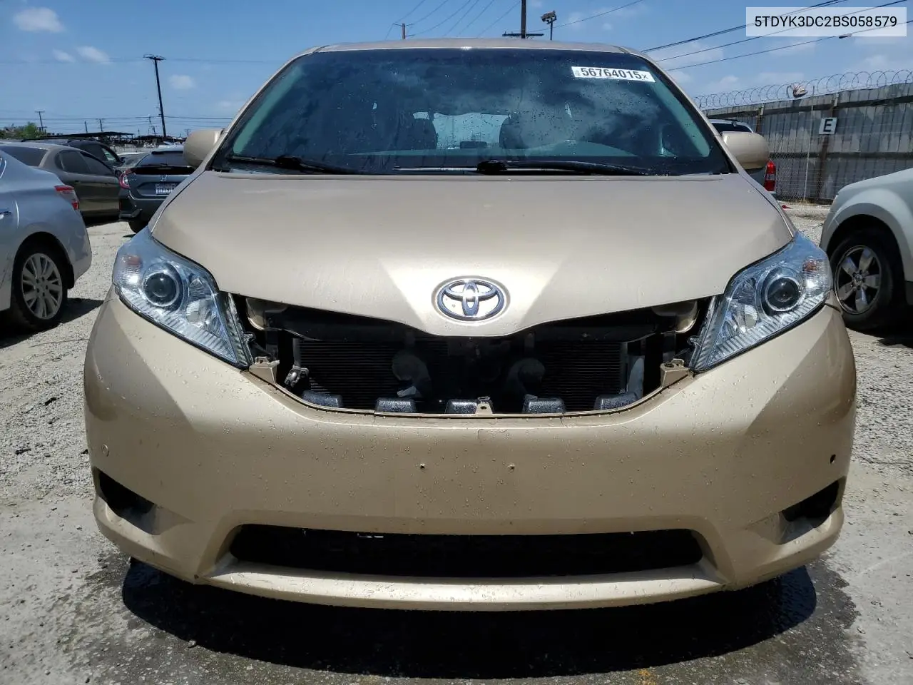 2011 Toyota Sienna Xle VIN: 5TDYK3DC2BS058579 Lot: 56764015