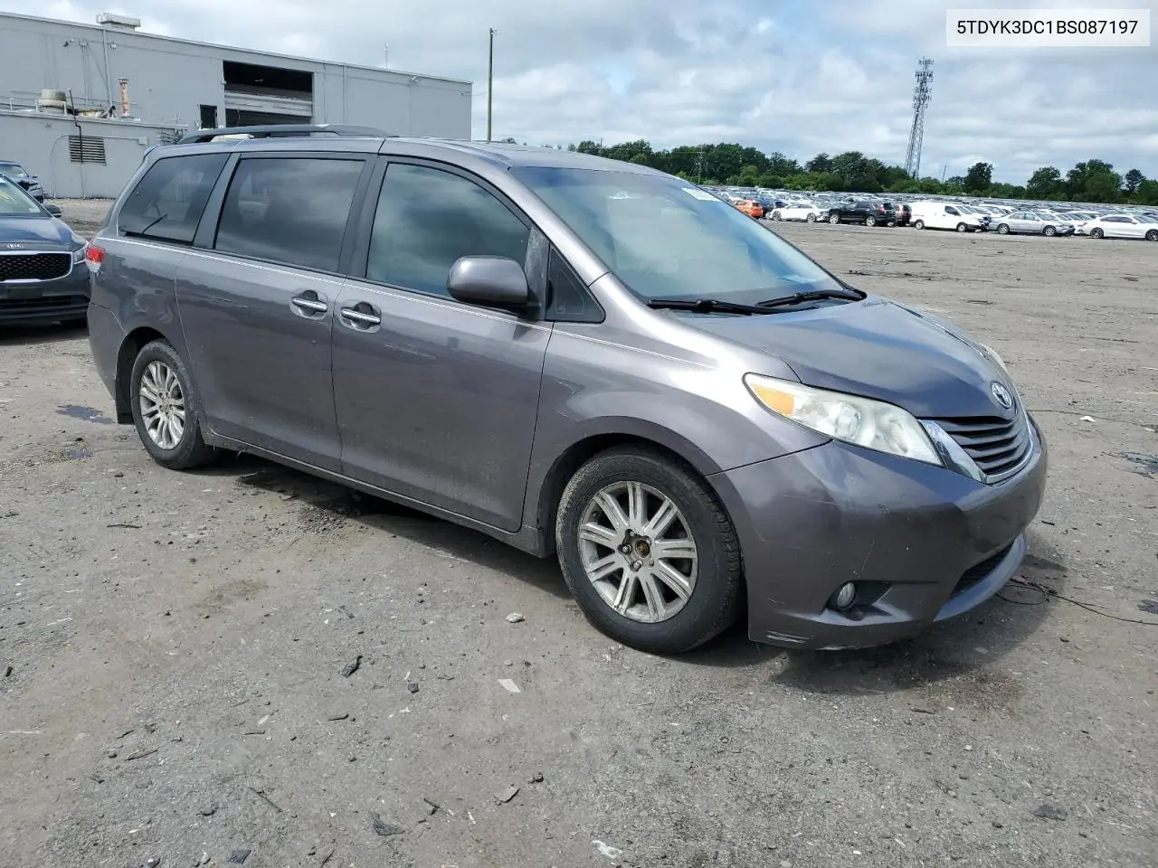 2011 Toyota Sienna Xle VIN: 5TDYK3DC1BS087197 Lot: 56860295