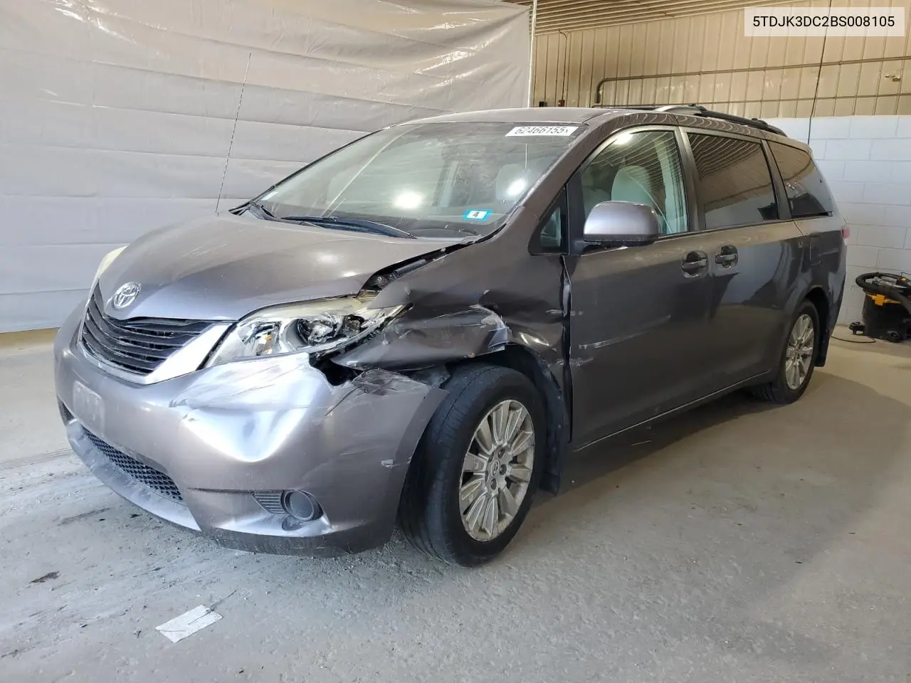 2011 Toyota Sienna Le VIN: 5TDJK3DC2BS008105 Lot: 62466155