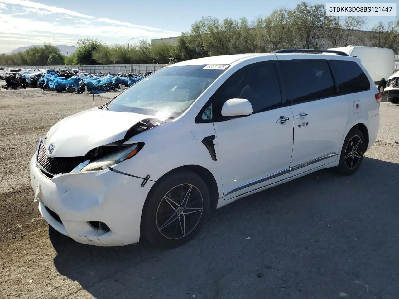 2011 Toyota Sienna Le VIN: 5TDKK3DC8BS121447 Lot: 62517105