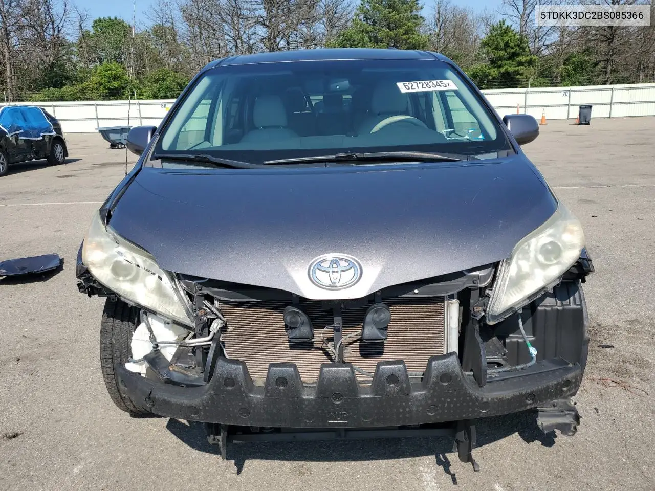 2011 Toyota Sienna Le VIN: 5TDKK3DC2BS085366 Lot: 62728345