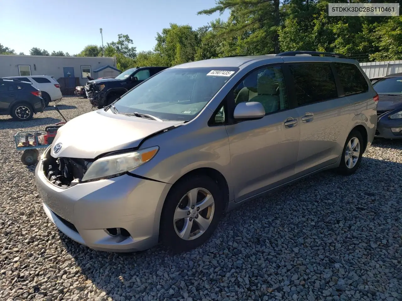 2011 Toyota Sienna Le VIN: 5TDKK3DC2BS110461 Lot: 62907435