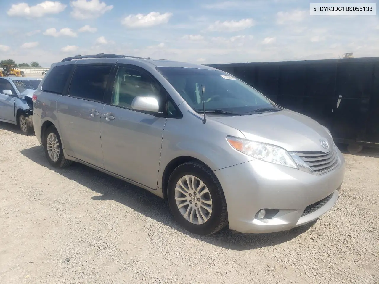 2011 Toyota Sienna Xle VIN: 5TDYK3DC1BS055138 Lot: 63000605