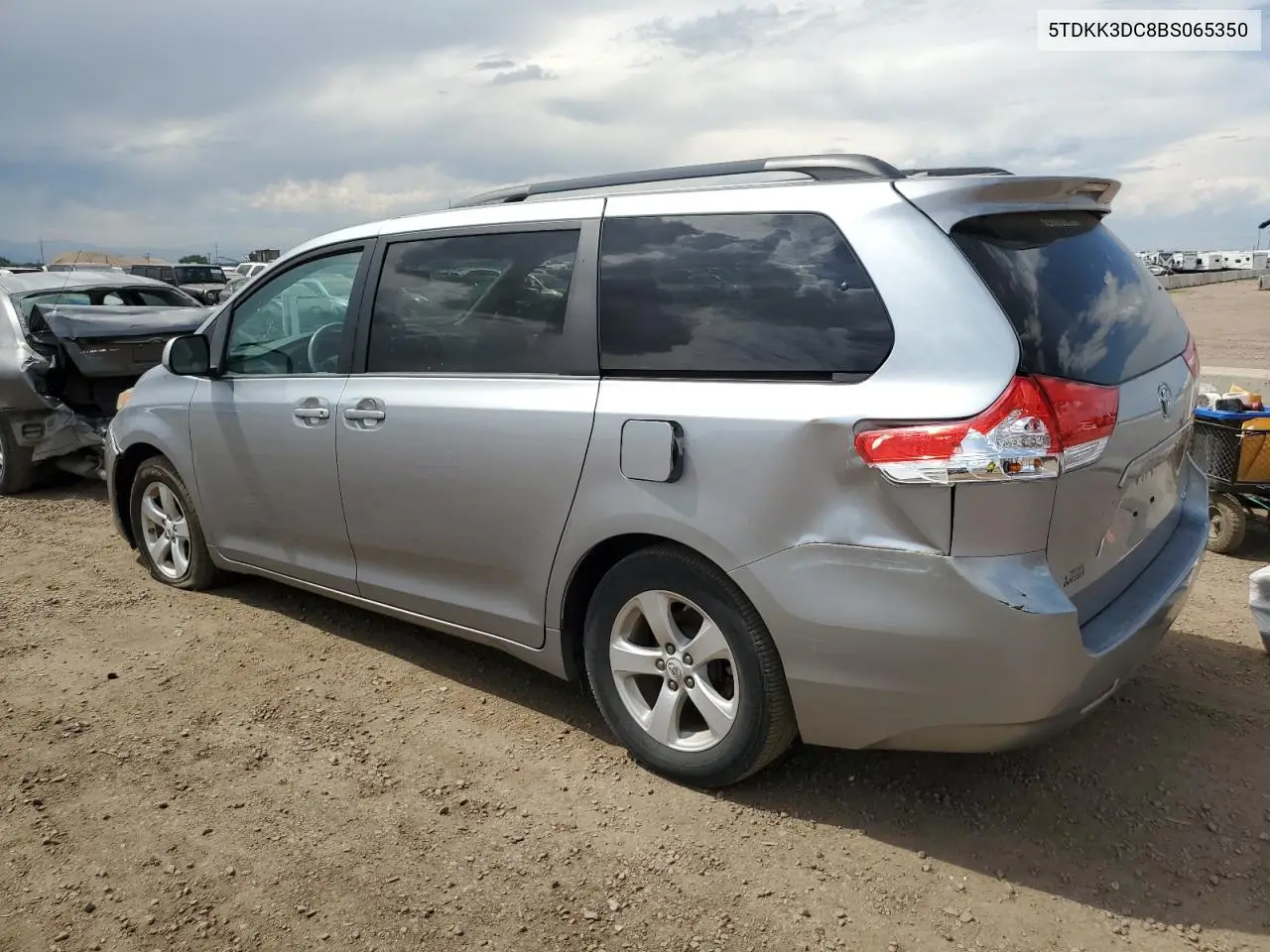 2011 Toyota Sienna Le VIN: 5TDKK3DC8BS065350 Lot: 63102045