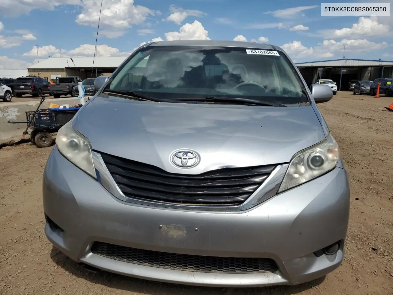 2011 Toyota Sienna Le VIN: 5TDKK3DC8BS065350 Lot: 63102045