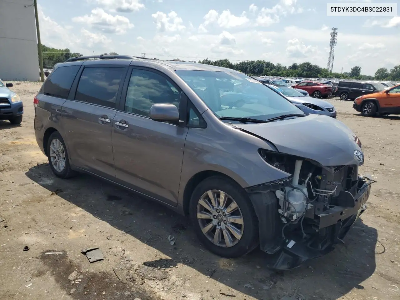 2011 Toyota Sienna Xle VIN: 5TDYK3DC4BS022831 Lot: 63123465