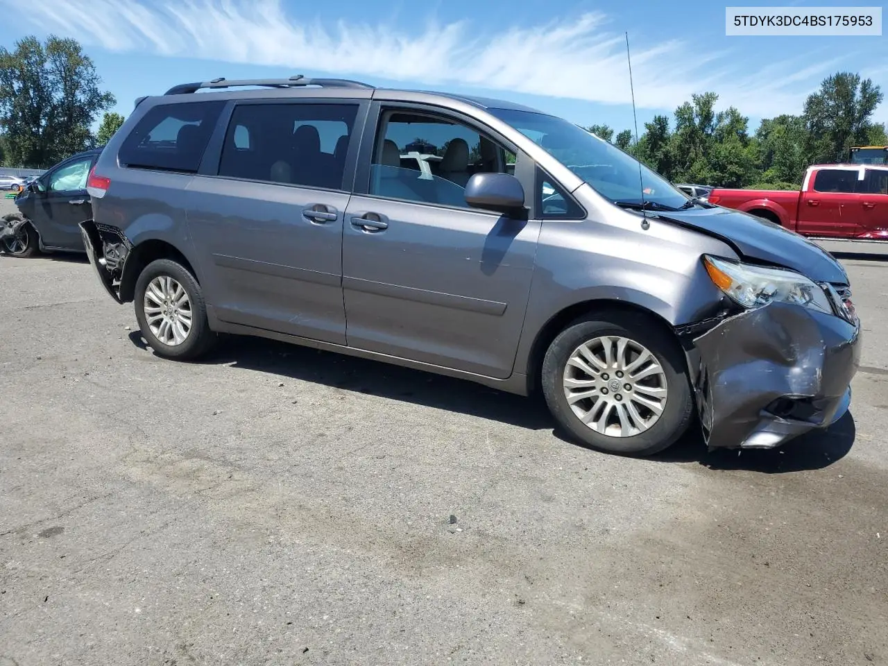 2011 Toyota Sienna Xle VIN: 5TDYK3DC4BS175953 Lot: 63237765