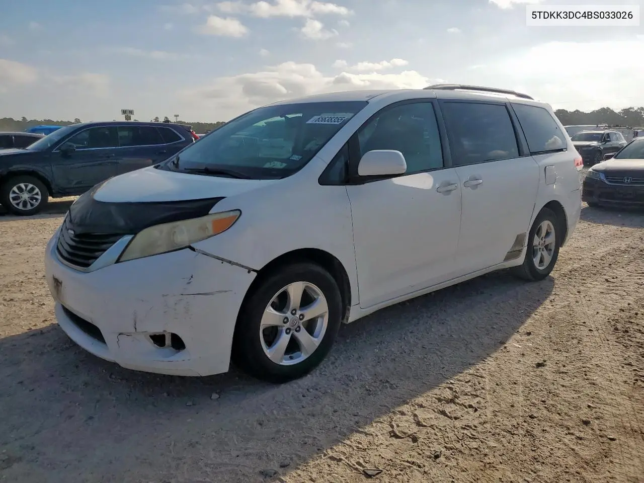 2011 Toyota Sienna Le VIN: 5TDKK3DC4BS033026 Lot: 65638355
