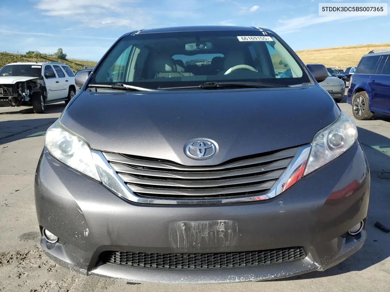 2011 Toyota Sienna Xle VIN: 5TDDK3DC5BS007365 Lot: 66169155