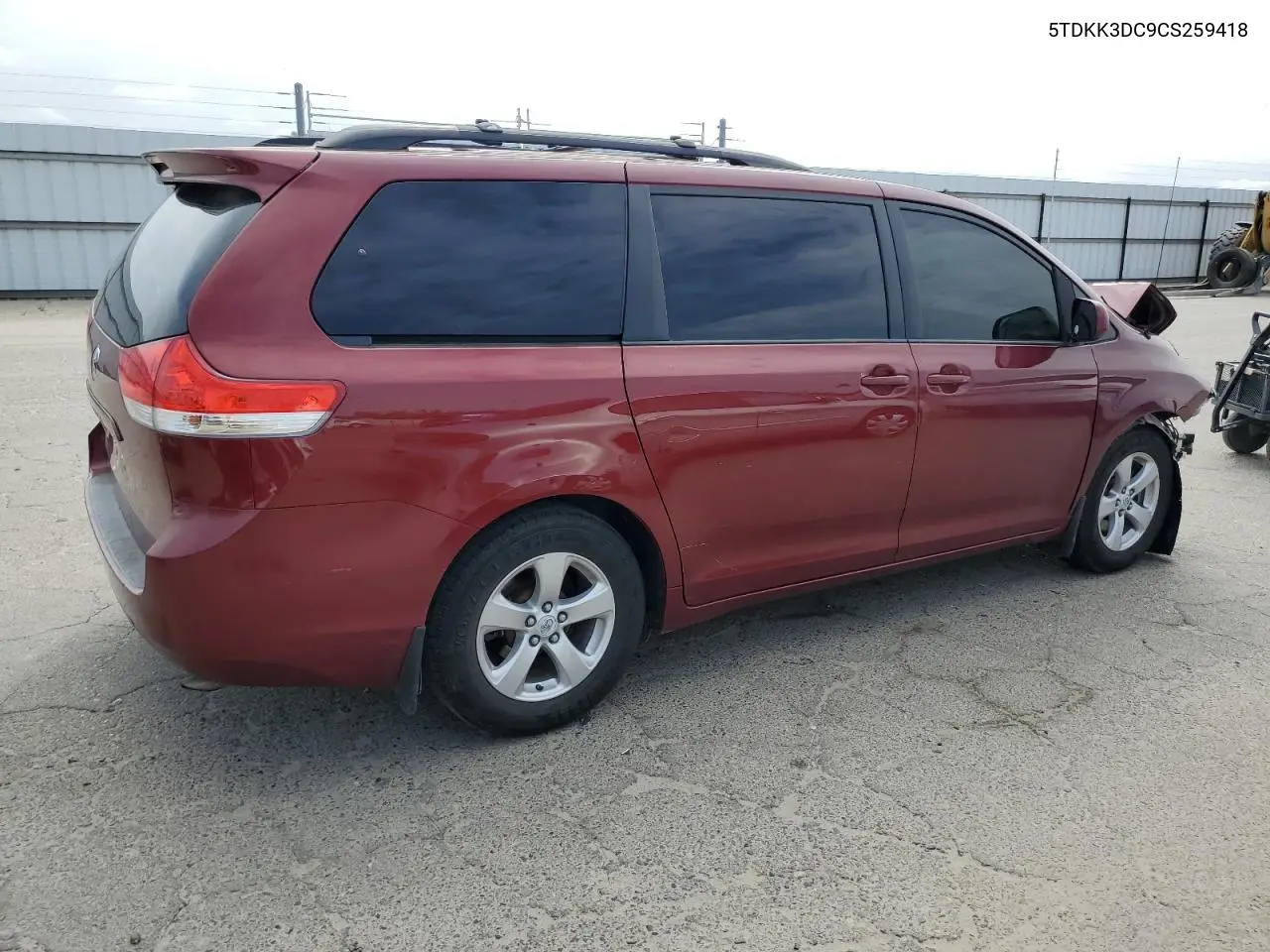 2012 Toyota Sienna Le VIN: 5TDKK3DC9CS259418 Lot: 53755945