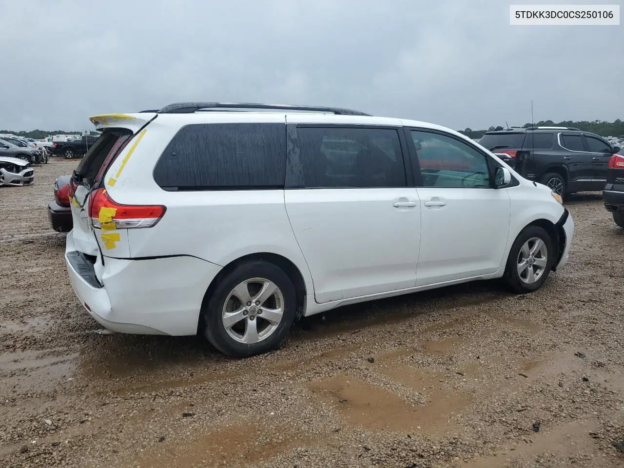 2012 Toyota Sienna Le VIN: 5TDKK3DC0CS250106 Lot: 62663145