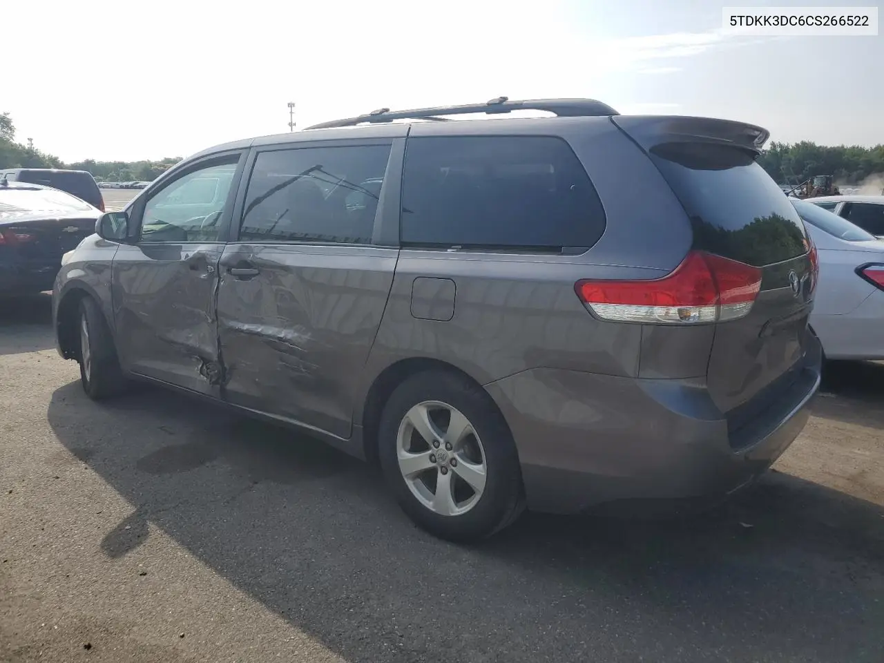 2012 Toyota Sienna Le VIN: 5TDKK3DC6CS266522 Lot: 62788745