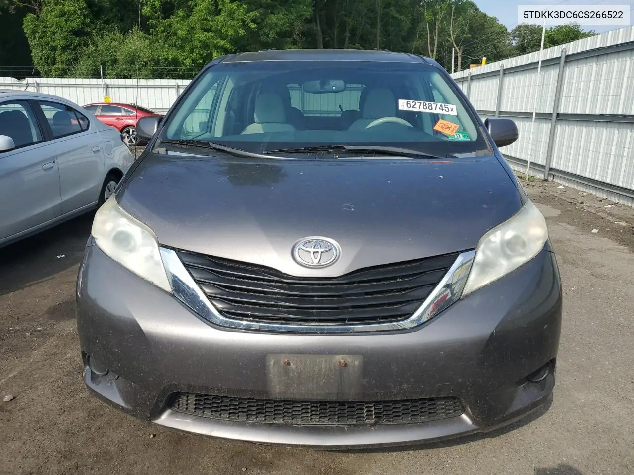 2012 Toyota Sienna Le VIN: 5TDKK3DC6CS266522 Lot: 62788745