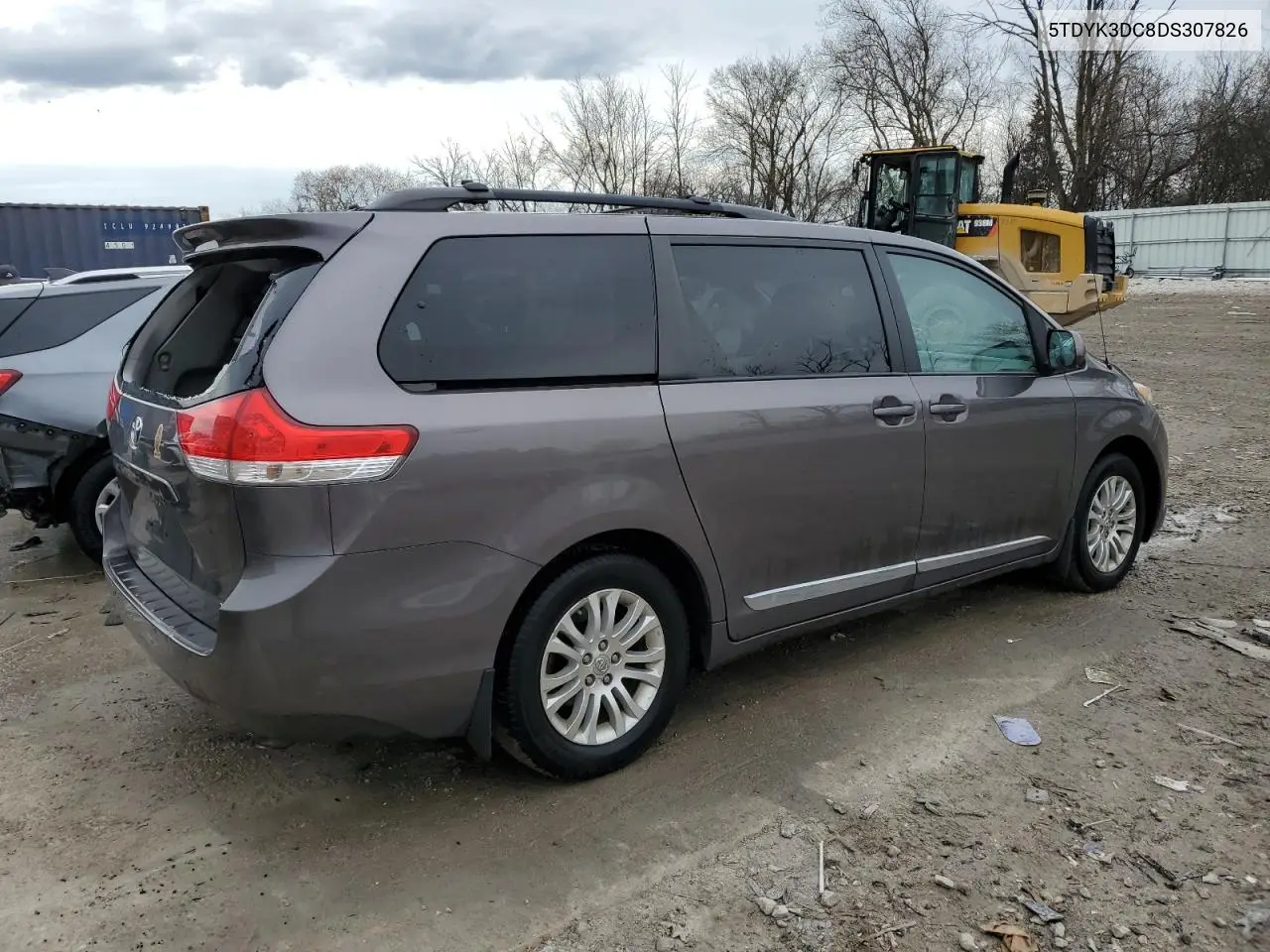 2013 Toyota Sienna Xle VIN: 5TDYK3DC8DS307826 Lot: 53960435