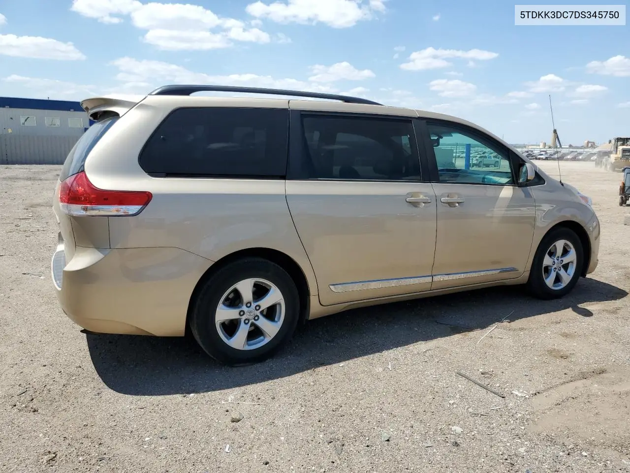 2013 Toyota Sienna Le VIN: 5TDKK3DC7DS345750 Lot: 56458125