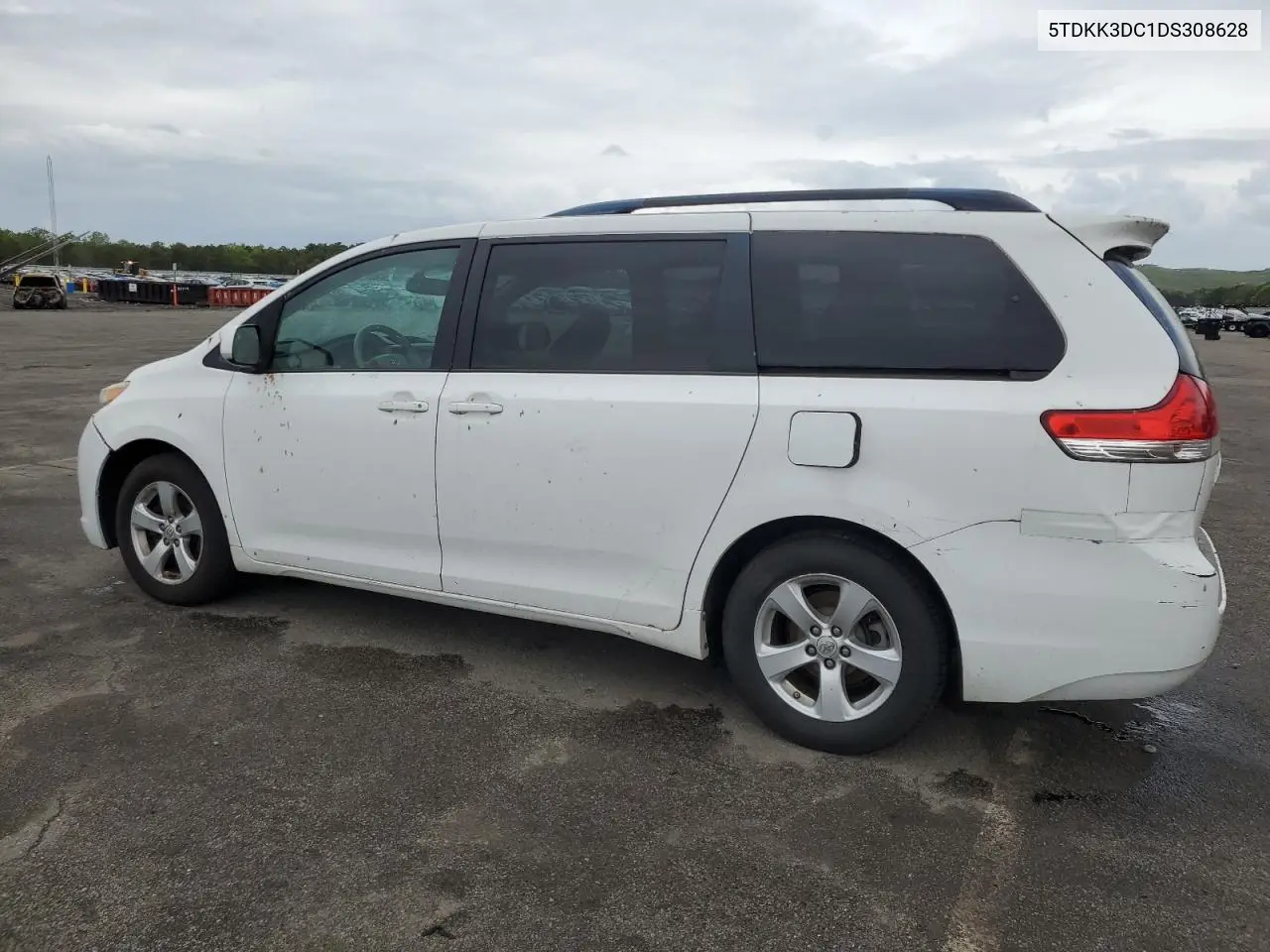 2013 Toyota Sienna Le VIN: 5TDKK3DC1DS308628 Lot: 56775845