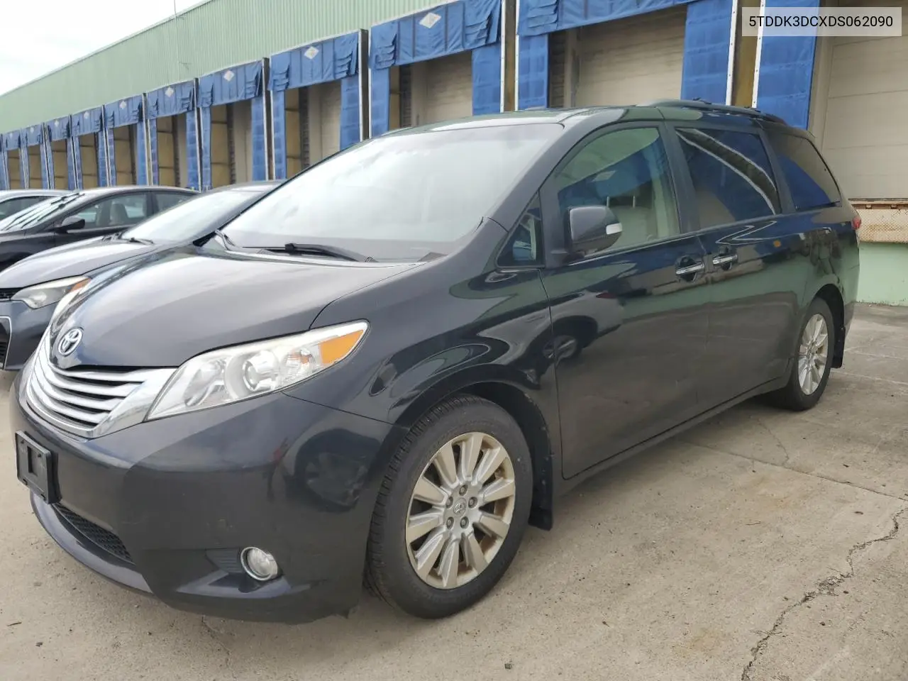 2013 Toyota Sienna Xle VIN: 5TDDK3DCXDS062090 Lot: 57290895