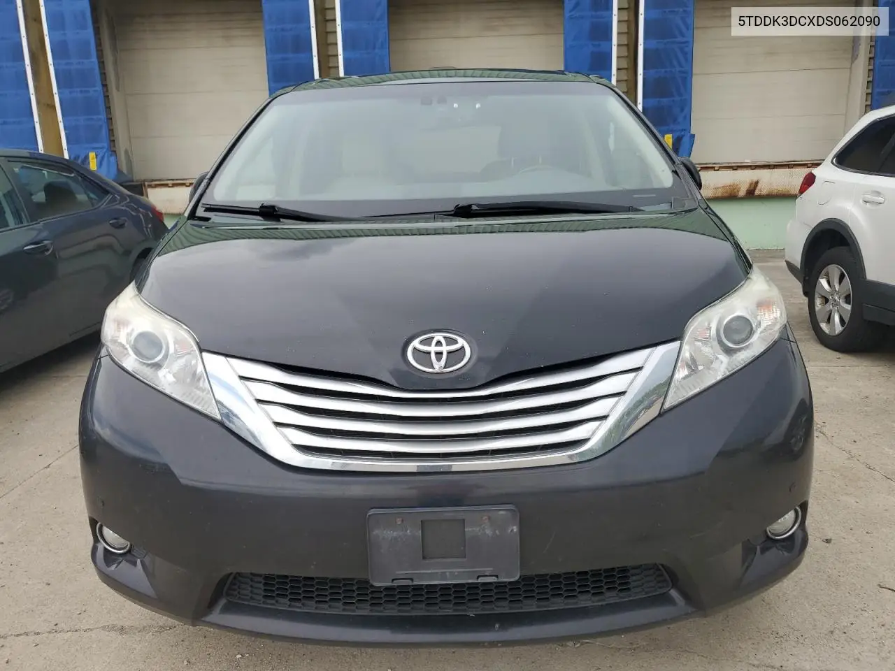 2013 Toyota Sienna Xle VIN: 5TDDK3DCXDS062090 Lot: 57290895