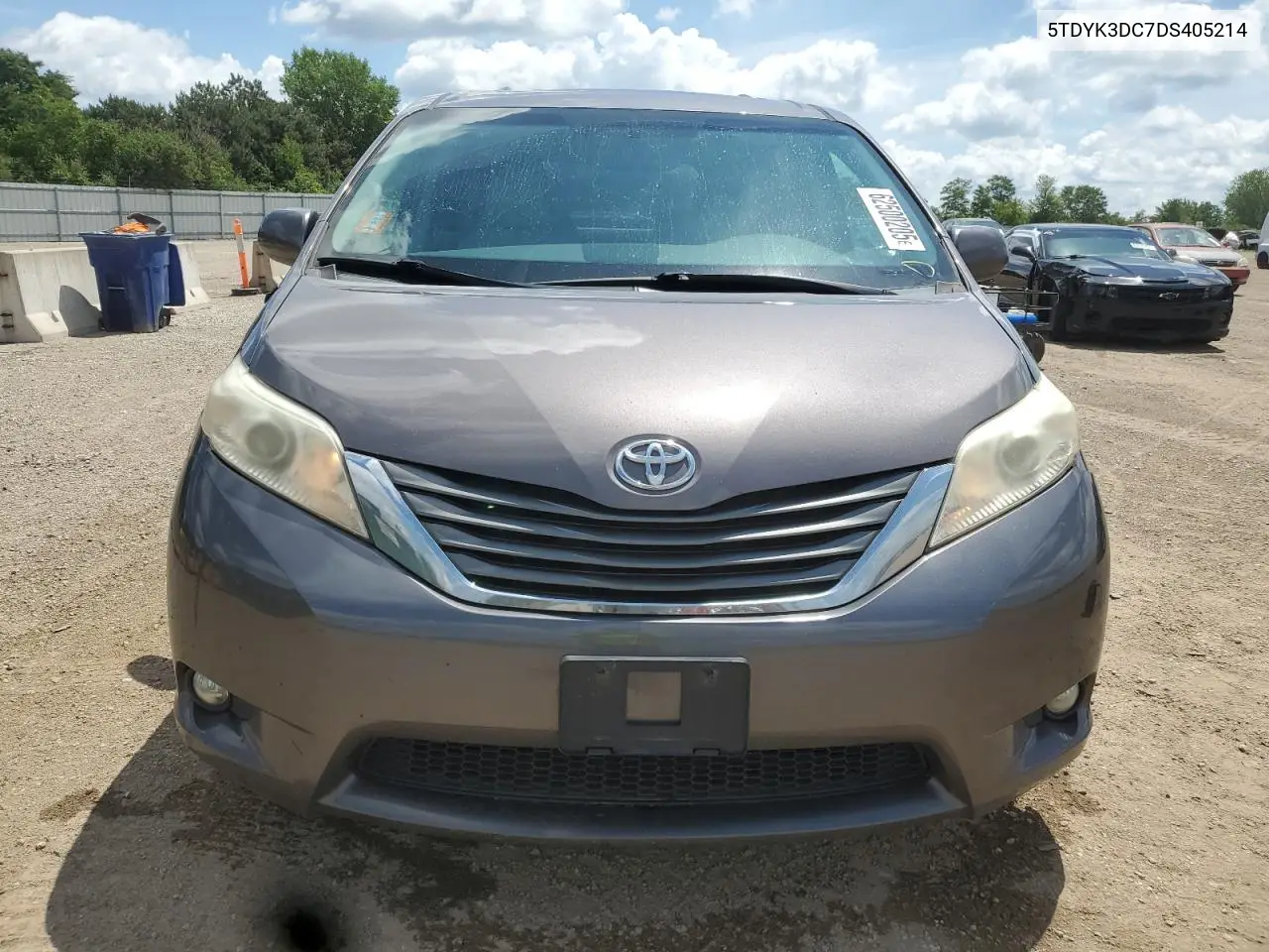 2013 Toyota Sienna Xle VIN: 5TDYK3DC7DS405214 Lot: 62500205