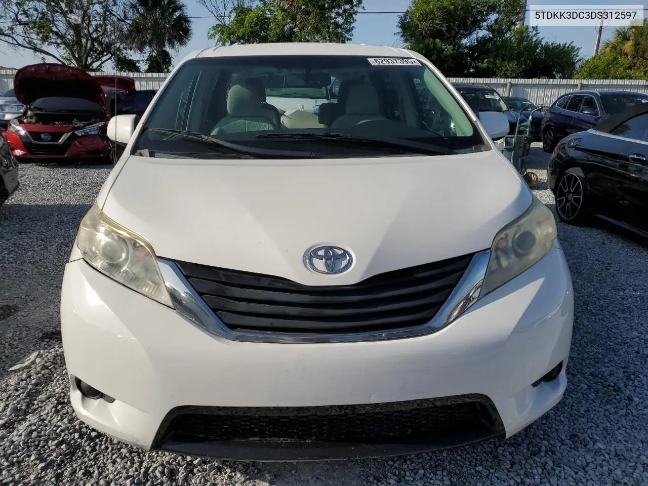 2013 Toyota Sienna Le VIN: 5TDKK3DC3DS312597 Lot: 62937395
