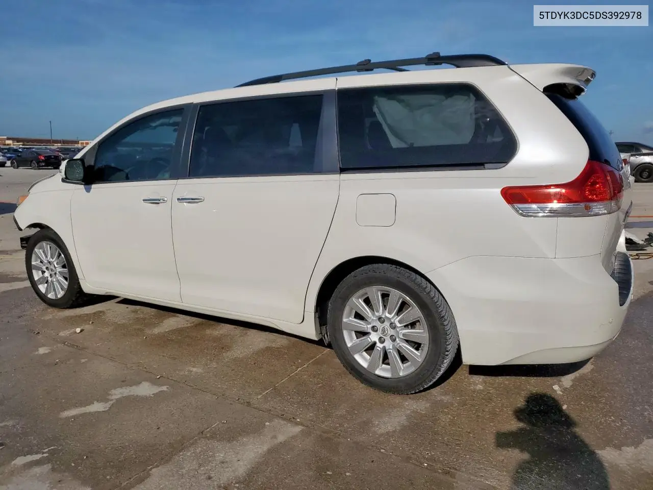 2013 Toyota Sienna Xle VIN: 5TDYK3DC5DS392978 Lot: 62954165