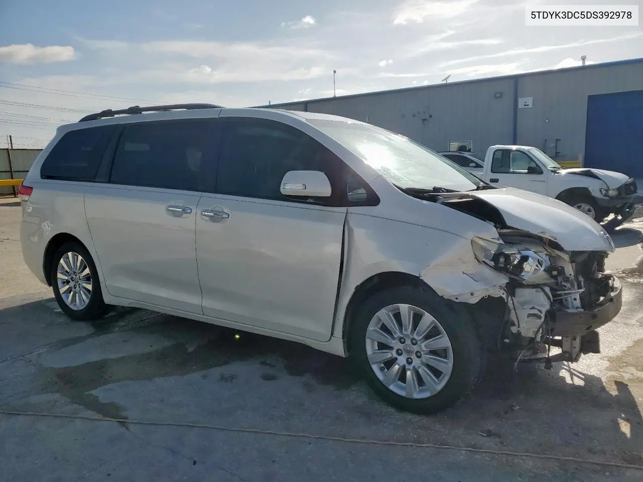 2013 Toyota Sienna Xle VIN: 5TDYK3DC5DS392978 Lot: 62954165