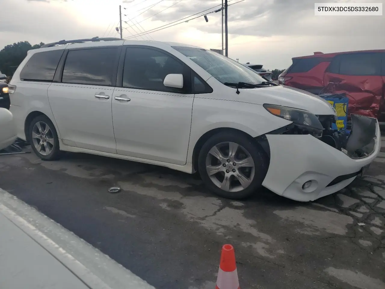 2013 Toyota Sienna Sport VIN: 5TDXK3DC5DS332680 Lot: 62996265