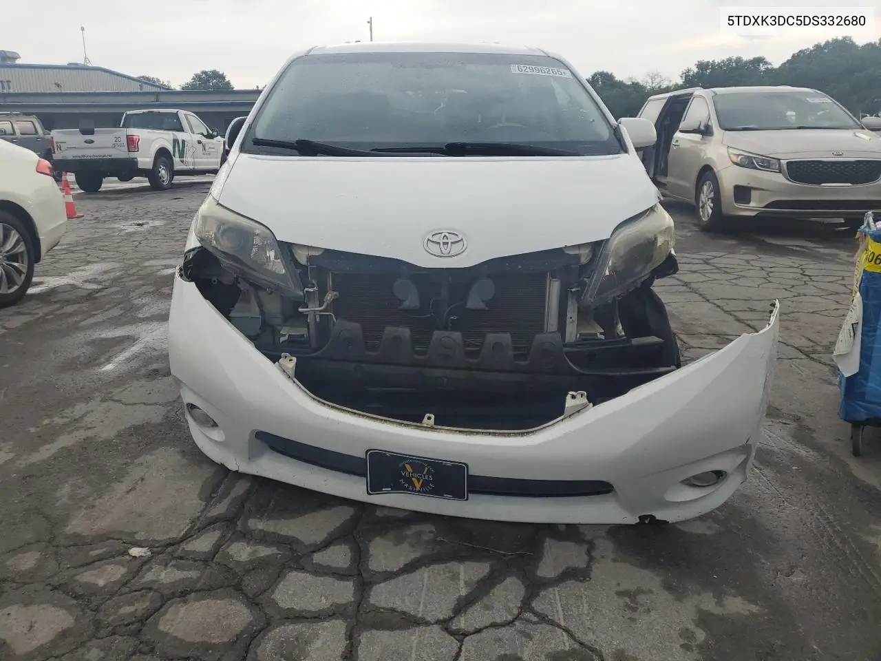 2013 Toyota Sienna Sport VIN: 5TDXK3DC5DS332680 Lot: 62996265