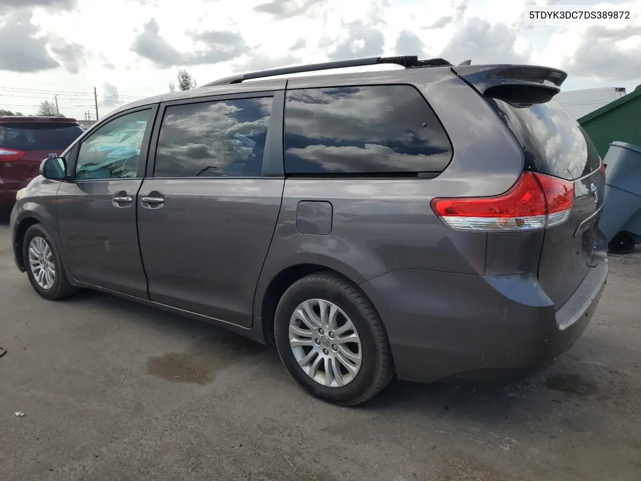 2013 Toyota Sienna Xle VIN: 5TDYK3DC7DS389872 Lot: 66072995