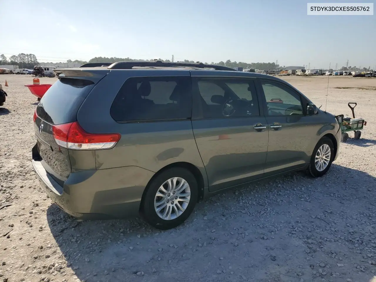 2014 Toyota Sienna Xle VIN: 5TDYK3DCXES505762 Lot: 54831905