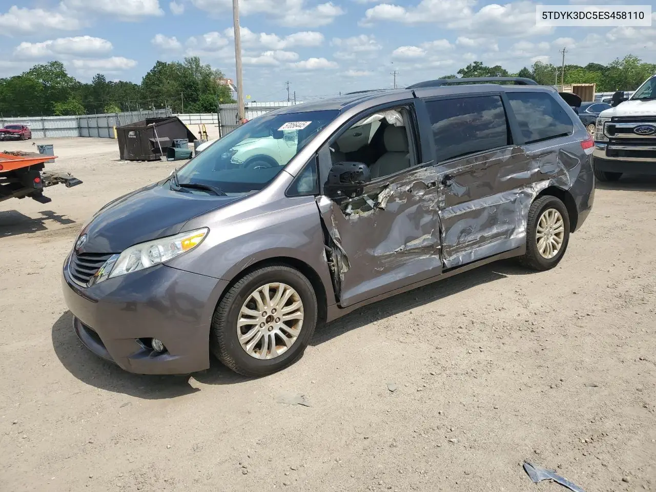 2014 Toyota Sienna Xle VIN: 5TDYK3DC5ES458110 Lot: 57056445