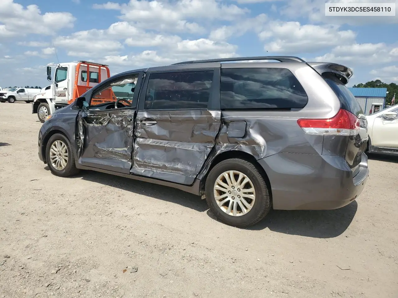 2014 Toyota Sienna Xle VIN: 5TDYK3DC5ES458110 Lot: 57056445