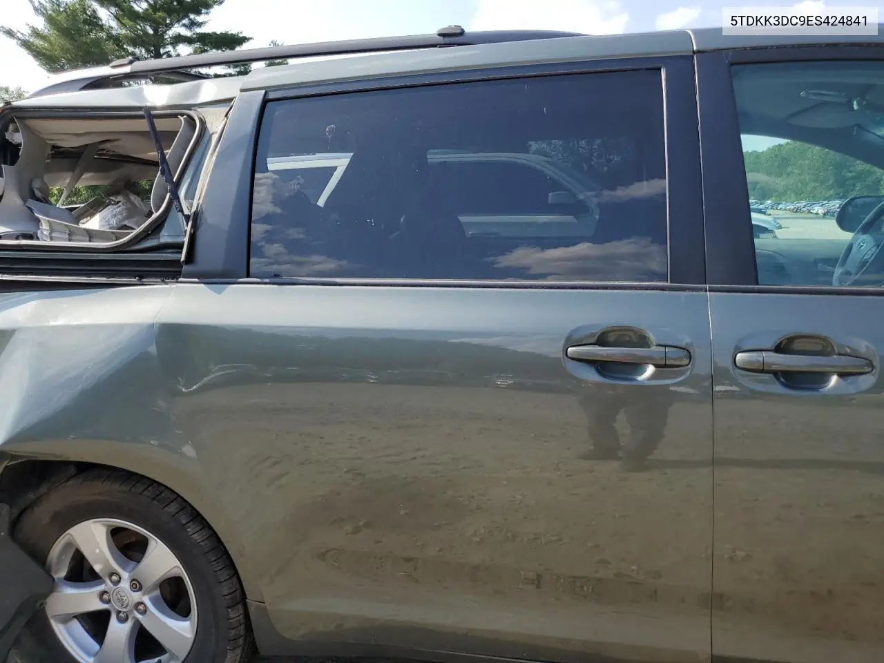 2014 Toyota Sienna Le VIN: 5TDKK3DC9ES424841 Lot: 59098365