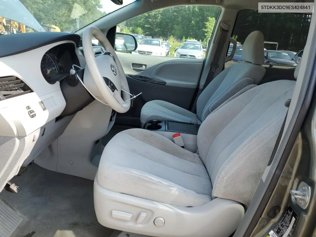 2014 Toyota Sienna Le VIN: 5TDKK3DC9ES424841 Lot: 59098365