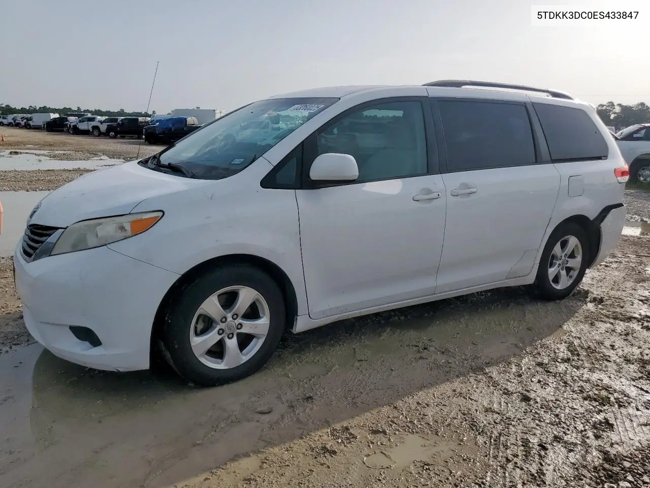 2014 Toyota Sienna Le VIN: 5TDKK3DC0ES433847 Lot: 63260025