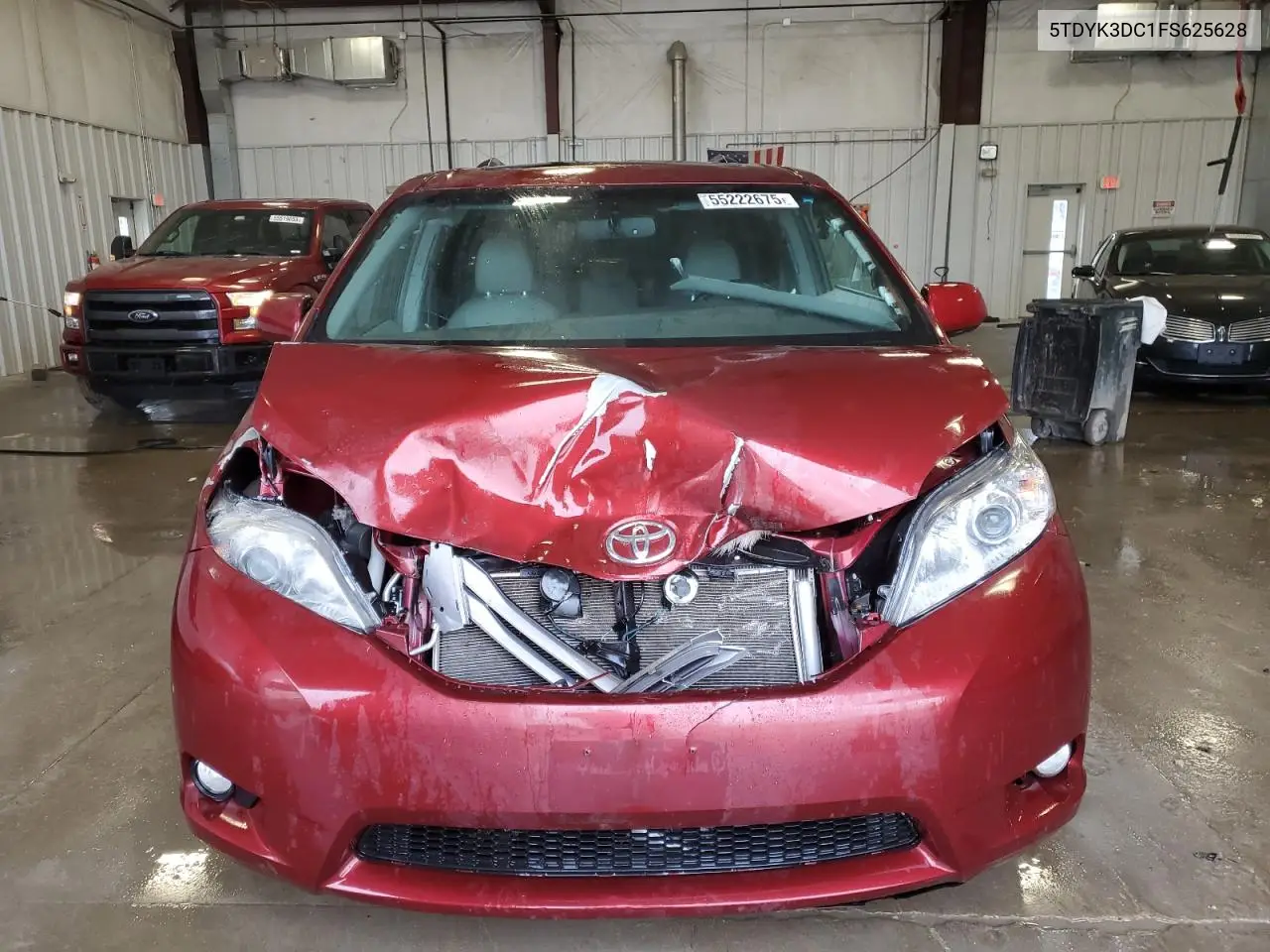 2015 Toyota Sienna Xle VIN: 5TDYK3DC1FS625628 Lot: 55222675