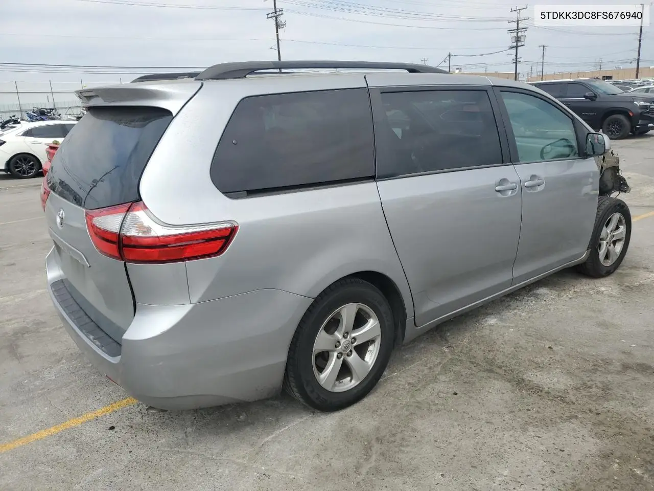 2015 Toyota Sienna Le VIN: 5TDKK3DC8FS676940 Lot: 56007555