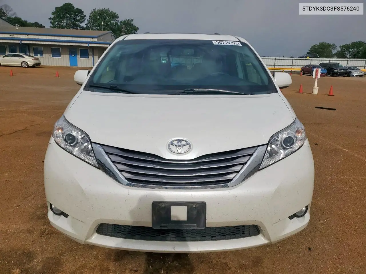 2015 Toyota Sienna Xle VIN: 5TDYK3DC3FS576240 Lot: 56745965