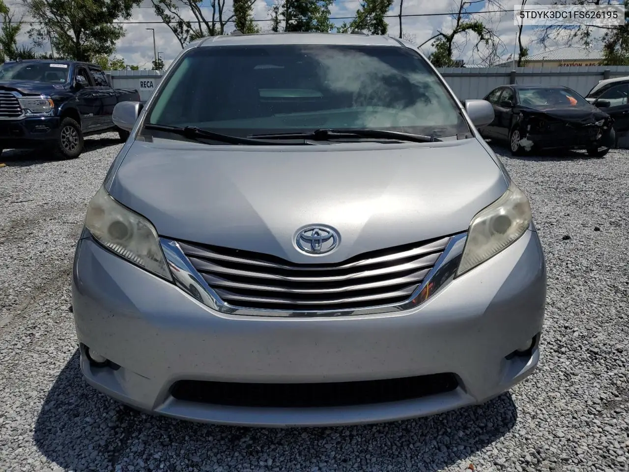 2015 Toyota Sienna Xle VIN: 5TDYK3DC1FS626195 Lot: 56937525