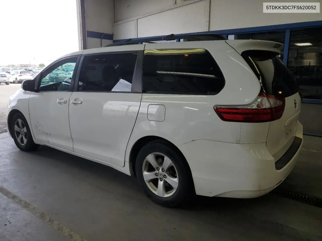 2015 Toyota Sienna Le VIN: 5TDKK3DC7FS620052 Lot: 56985425