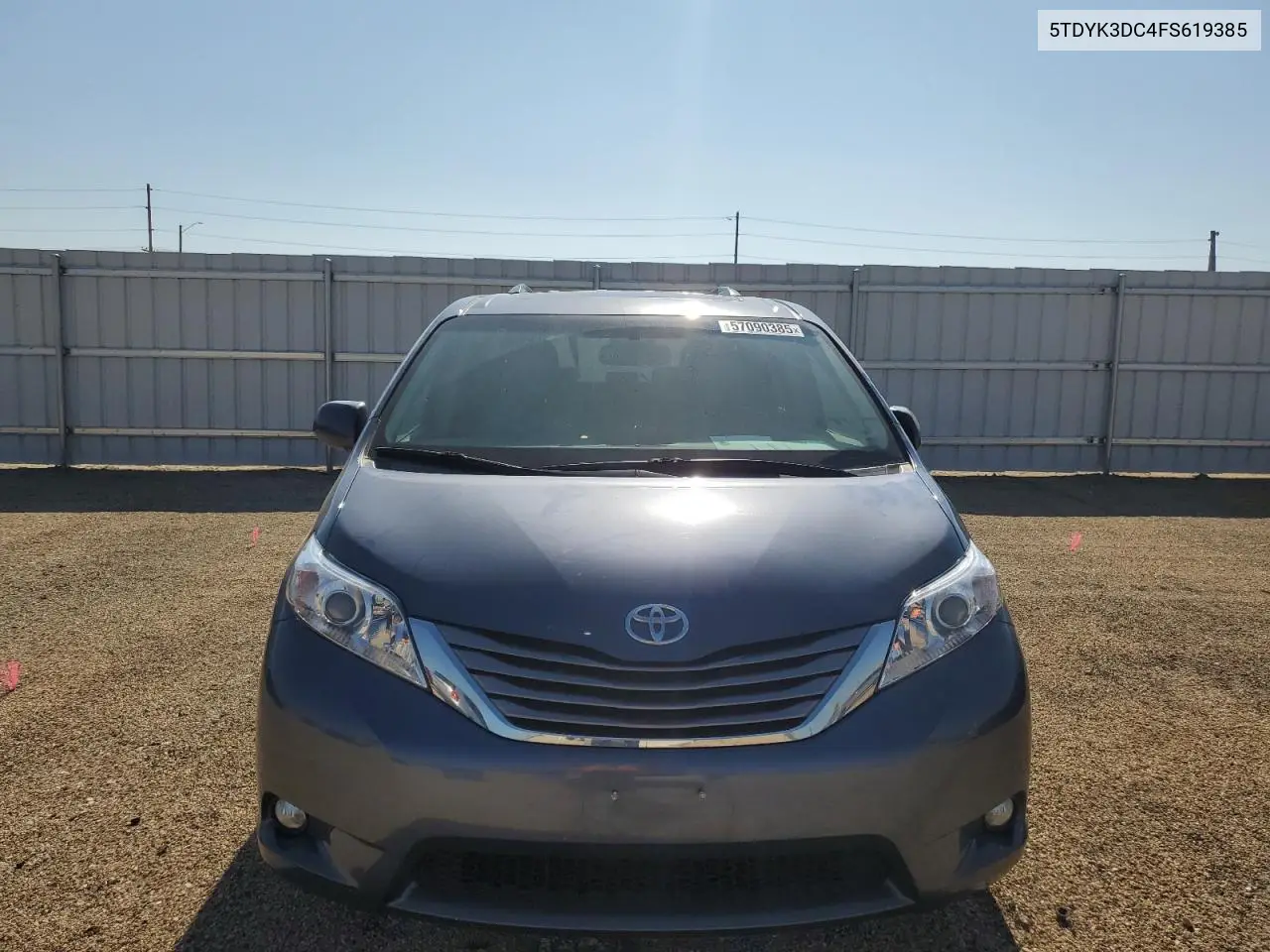 2015 Toyota Sienna Xle VIN: 5TDYK3DC4FS619385 Lot: 57090385