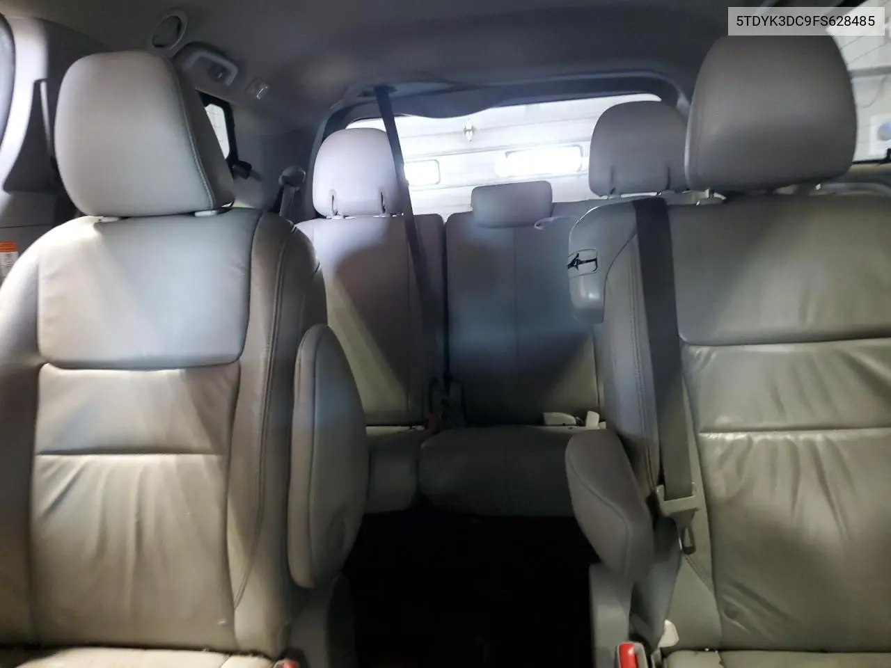 2015 Toyota Sienna Xle VIN: 5TDYK3DC9FS628485 Lot: 57165055