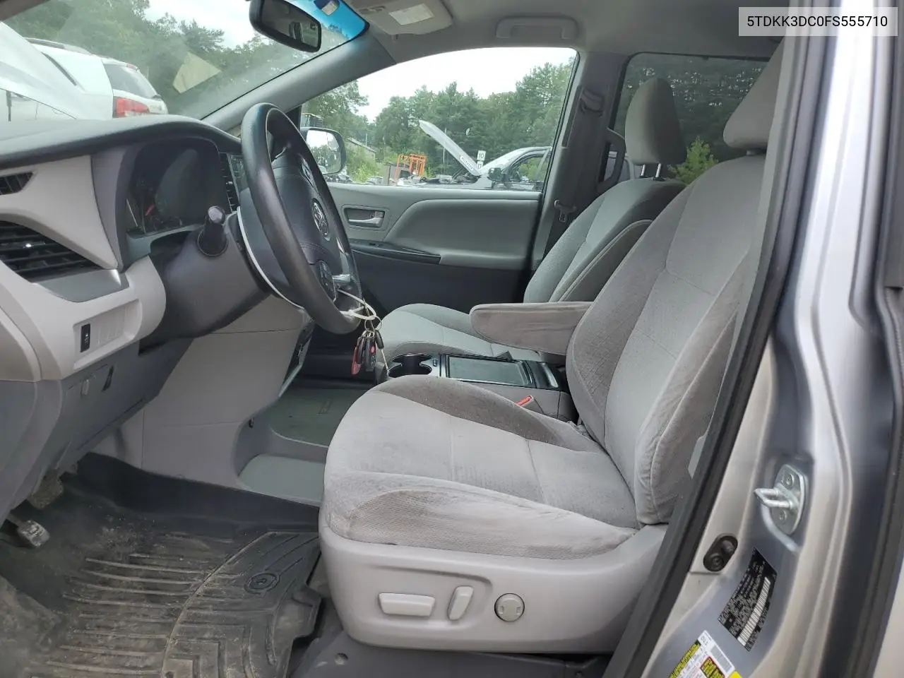 2015 Toyota Sienna Le VIN: 5TDKK3DC0FS555710 Lot: 61930765