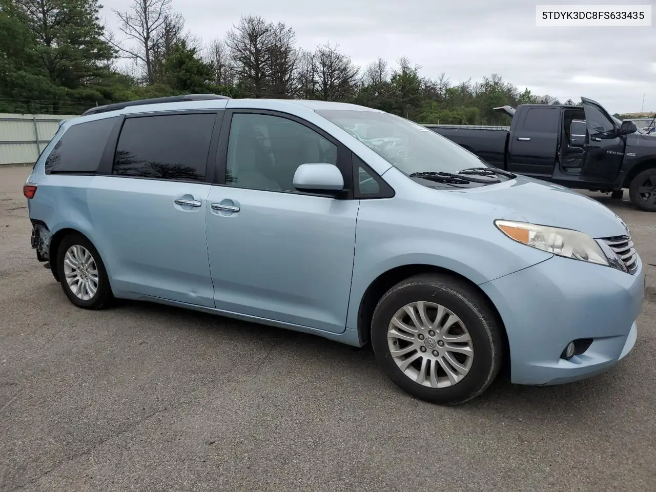 2015 Toyota Sienna Xle VIN: 5TDYK3DC8FS633435 Lot: 62221955