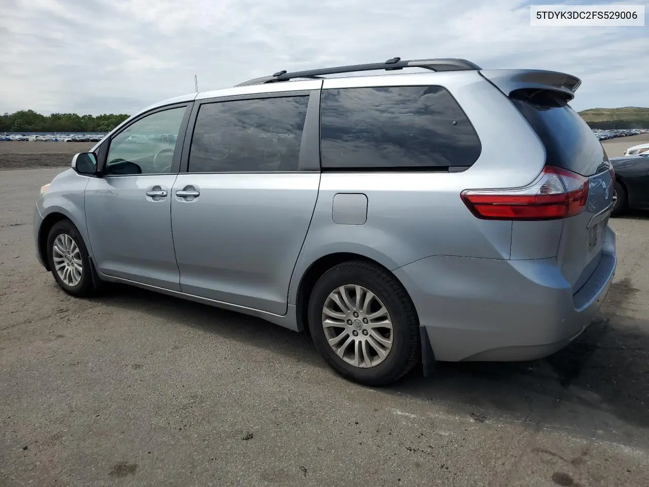 2015 Toyota Sienna Xle VIN: 5TDYK3DC2FS529006 Lot: 62750995