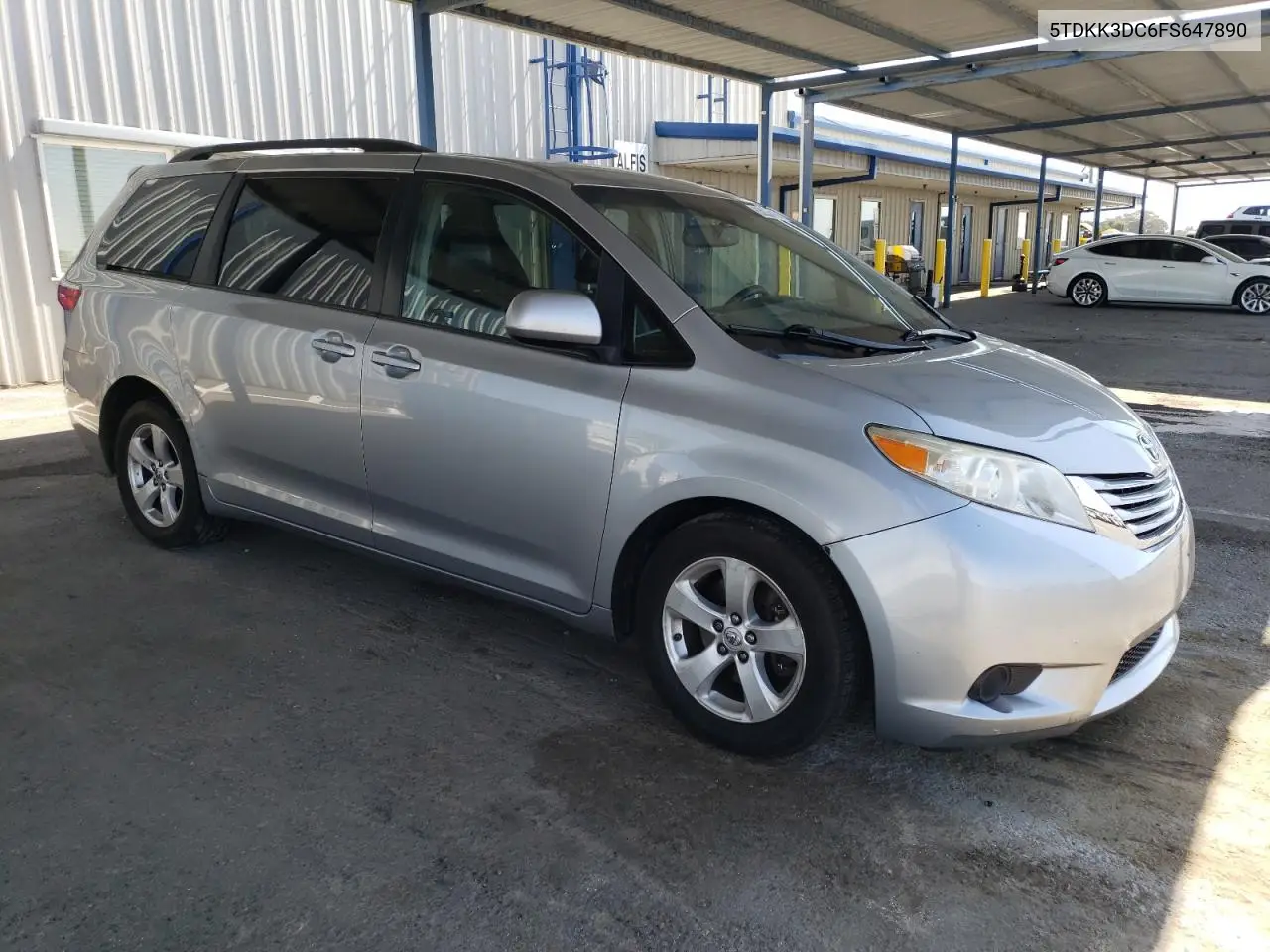 2015 Toyota Sienna Le VIN: 5TDKK3DC6FS647890 Lot: 63033435