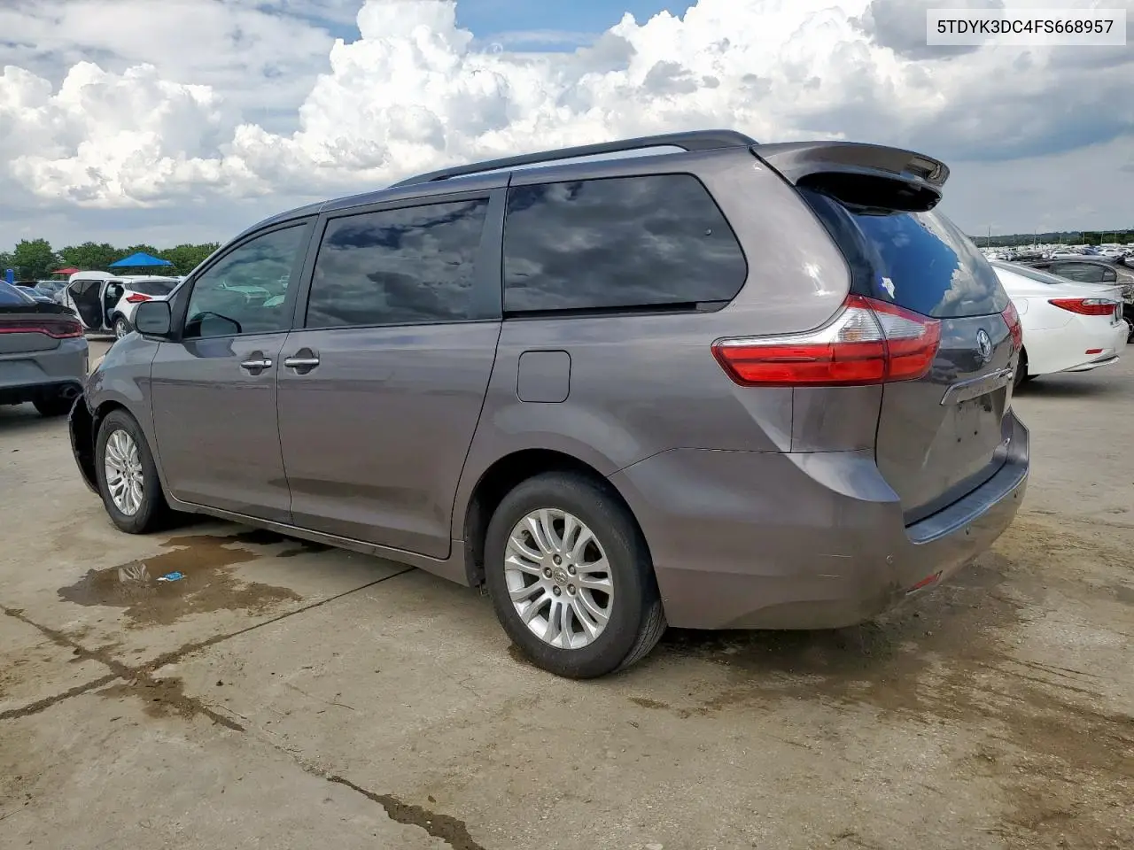 2015 Toyota Sienna Xle VIN: 5TDYK3DC4FS668957 Lot: 63102645