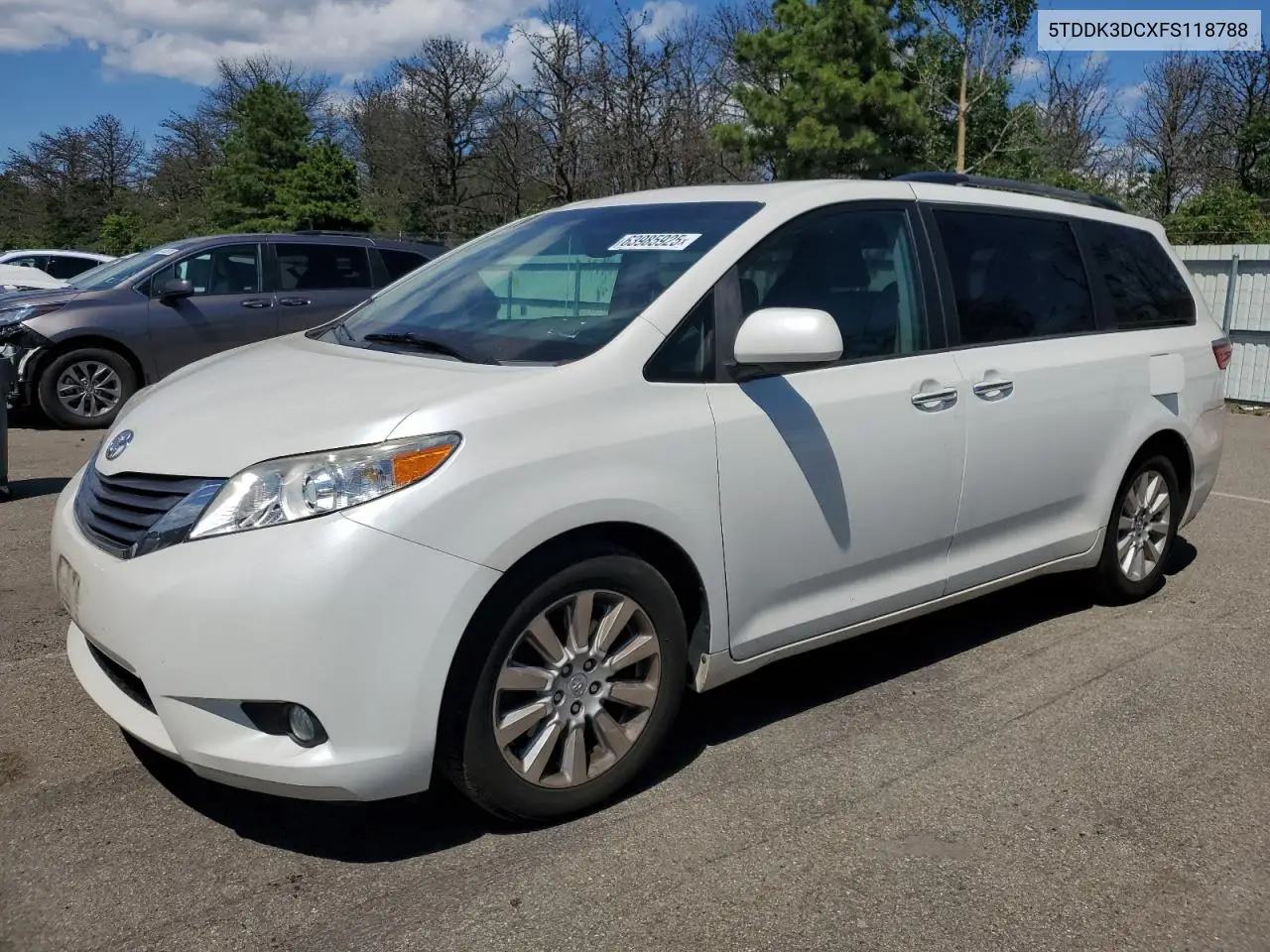 2015 Toyota Sienna Xle VIN: 5TDDK3DCXFS118788 Lot: 63985925